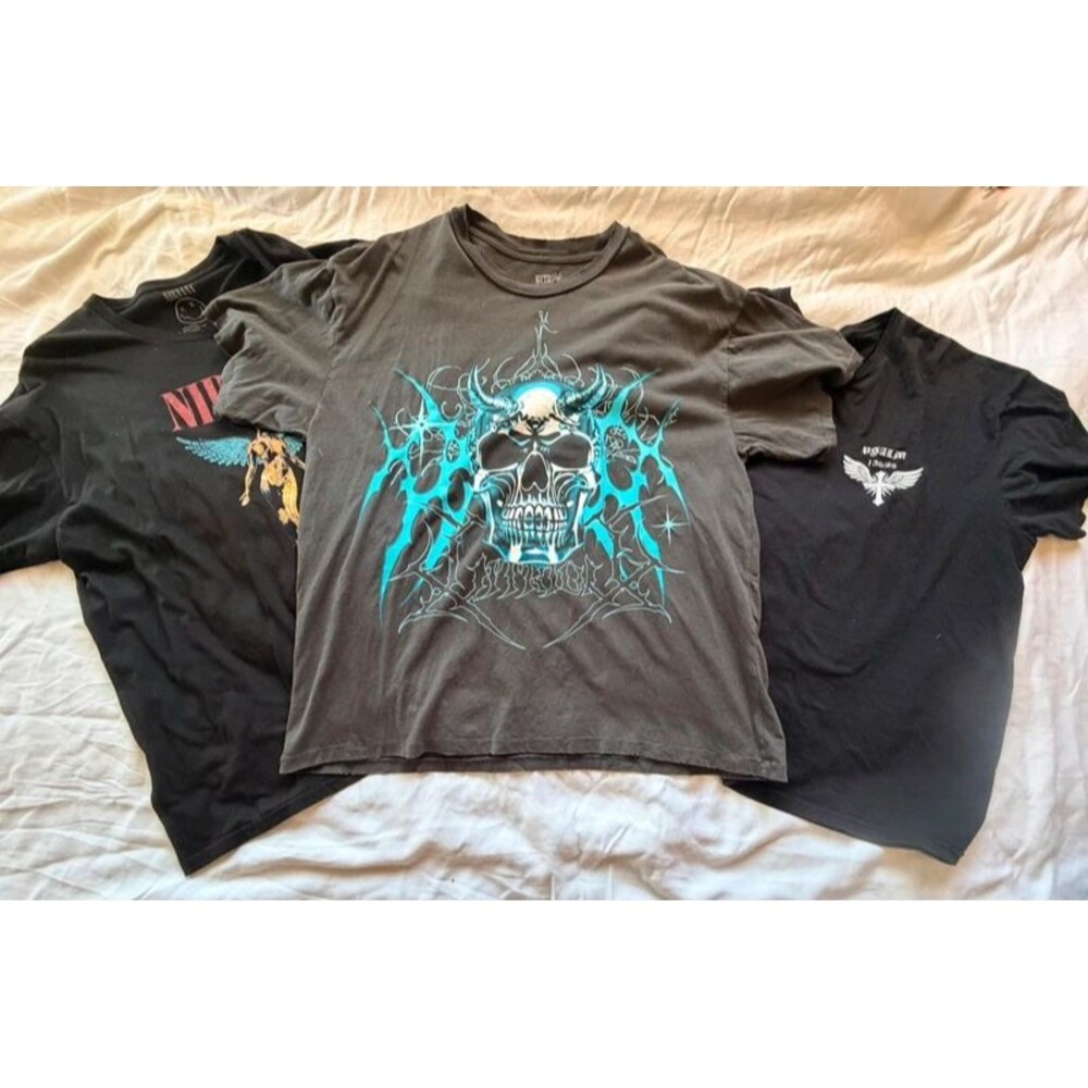 Mixed Brand Men’s Screen Tees Size 2XL